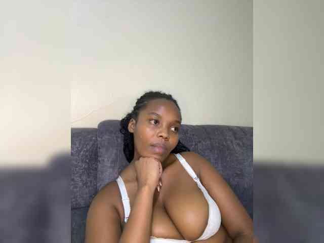 Busty-Princess1 webcam