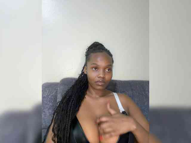 Busty-Princess1 webcam
