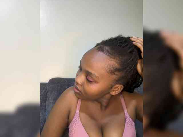 Busty-Princess1 webcam
