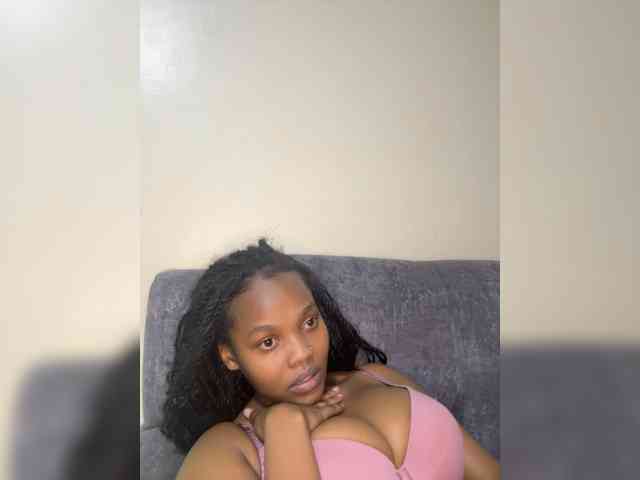Busty-Princess1 webcam