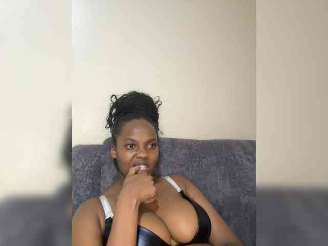 Busty-Princess1 webcam