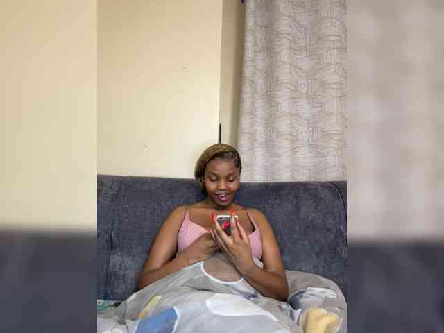 Curvy-maxy9 Curvy-maxy9