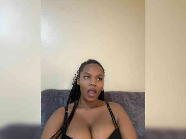 Busty-Princess1 webcam