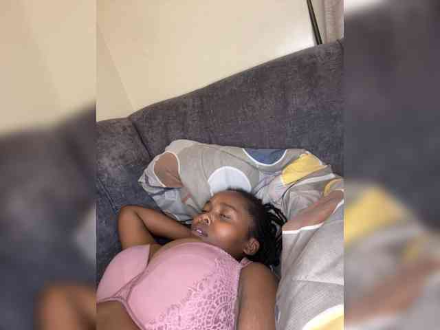 Busty-Princess1 webcam