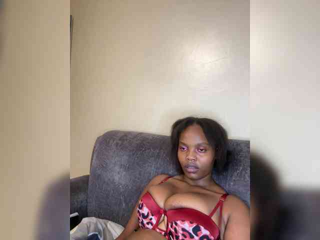 Busty-Princess1 webcam