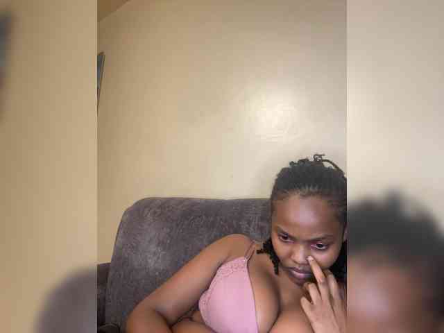 Busty-Princess1 webcam