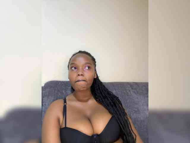 Busty-Princess1 webcam
