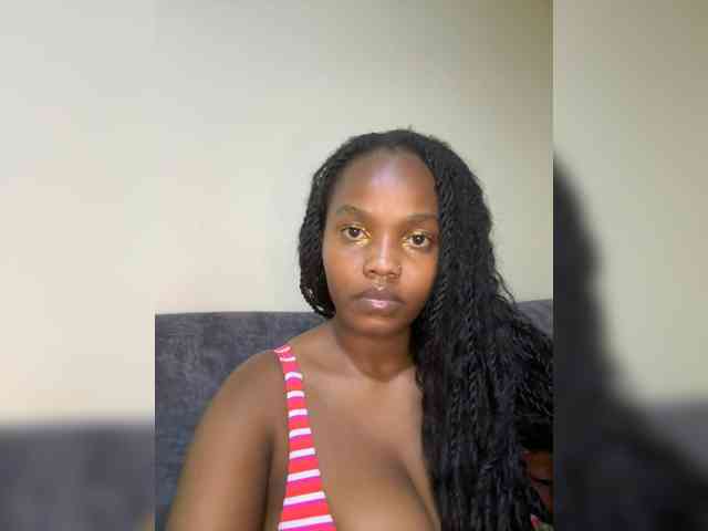 Busty-Princess1 webcam