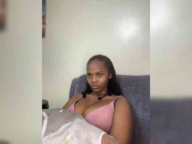 Busty-Princess1 webcam