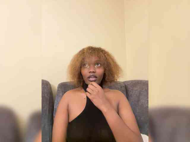 Curvy-maxy9 Curvy-maxy9