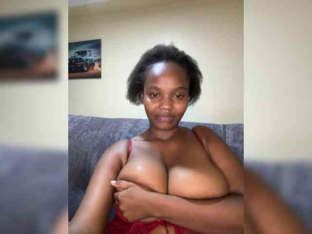 Busty-Princess1 webcam