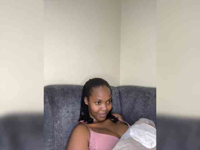 busty-princess1's live room