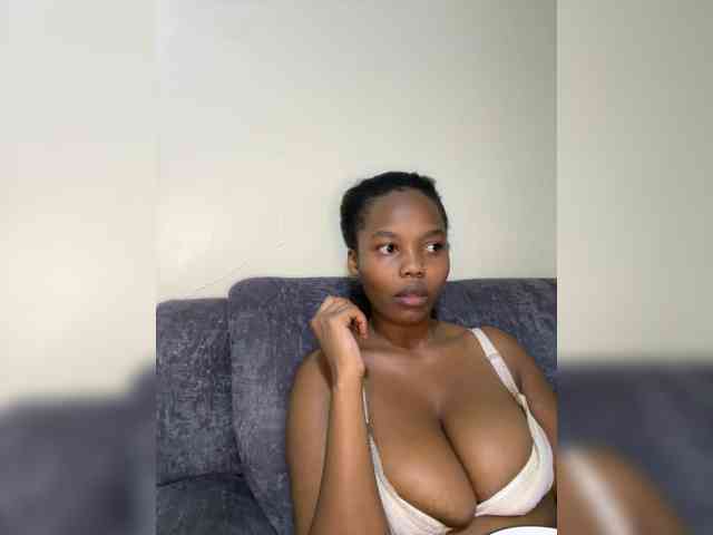 Busty-Princess1 webcam