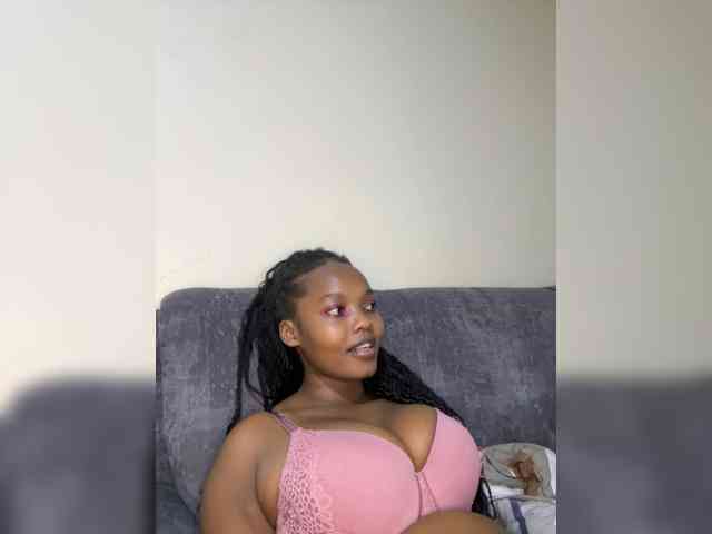 Busty-Princess1 webcam
