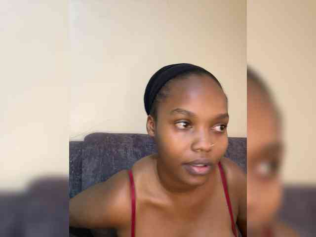 Busty-Princess1 webcam