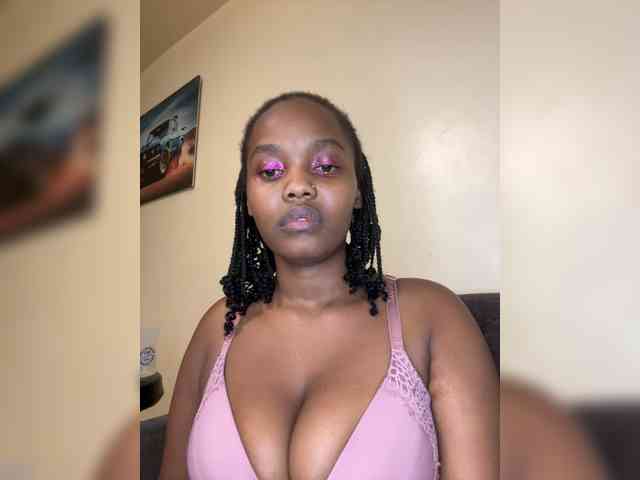 Busty-Princess1 webcam