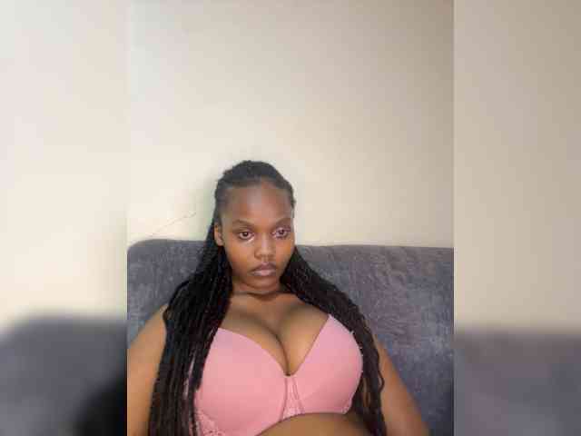 Curvy-maxy9 Curvy-maxy9