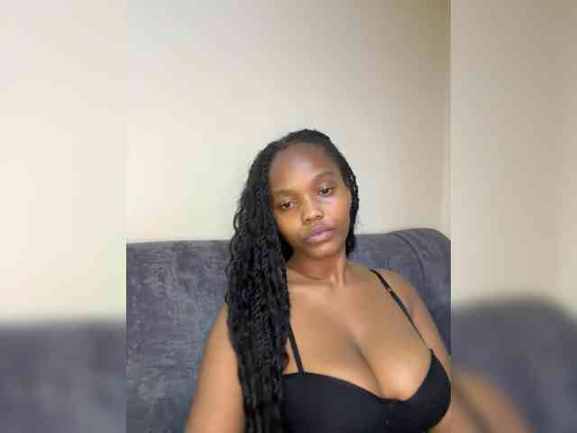 Busty-Princess1 webcam
