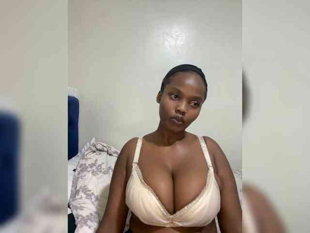 Busty-Princess1 webcam