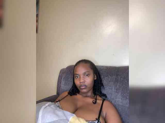 Busty-Princess1 webcam