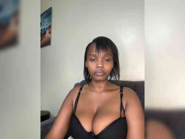 Curvy-maxy9 Curvy-maxy9