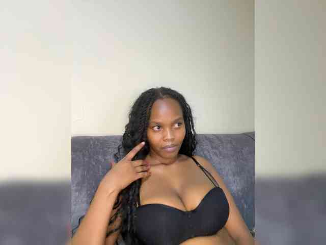 Busty-Princess1 webcam