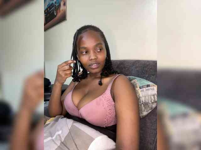 Busty-Princess1 webcam