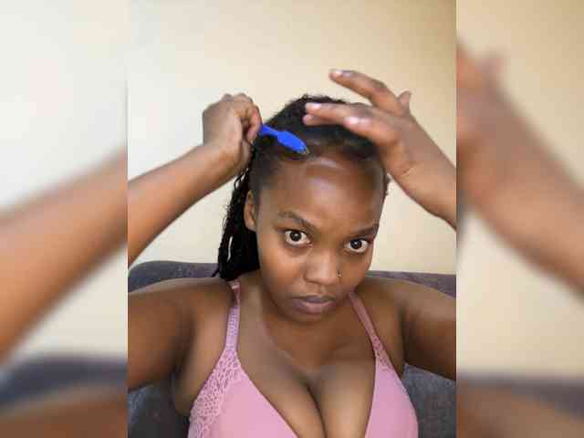Busty-Princess1 webcam