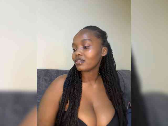Busty-Princess1 webcam