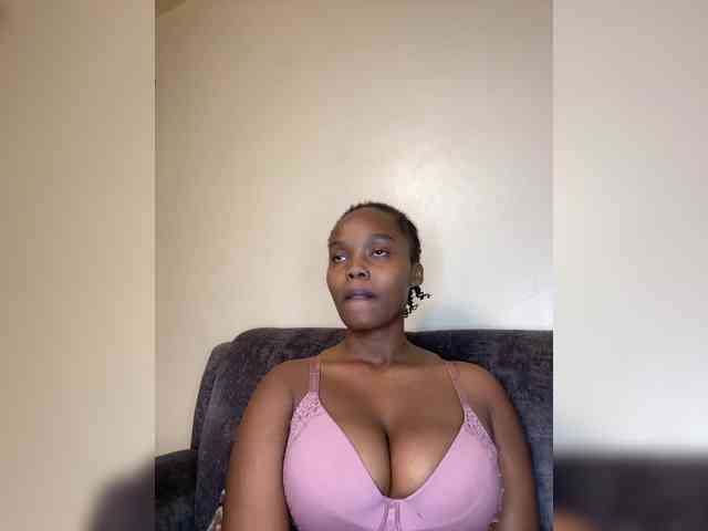 Busty-Princess1 webcam