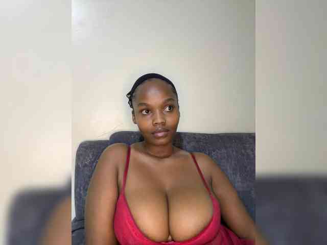 Busty-Princess1 webcam