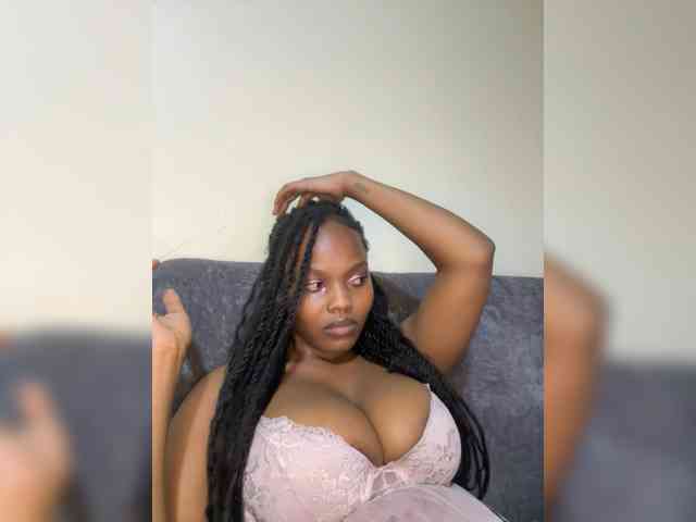 Busty-Princess1 webcam