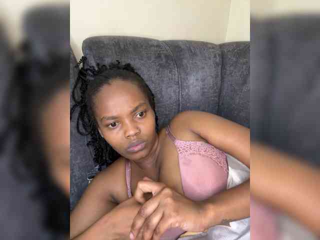 Busty-Princess1 webcam