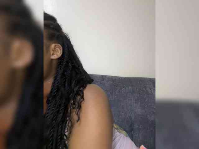 Busty-Princess1 webcam