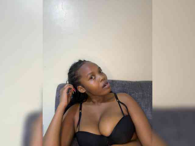 Busty-Princess1 webcam