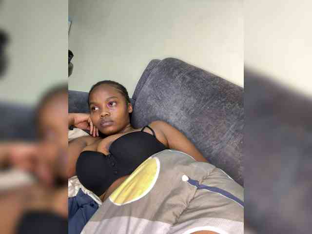 Busty-Princess1 webcam
