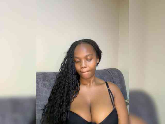 Busty-Princess1 webcam