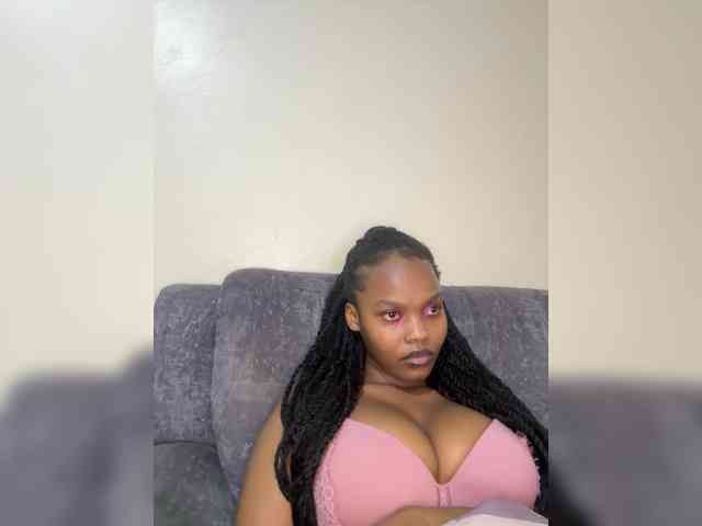 Curvy-maxy9 Curvy-maxy9