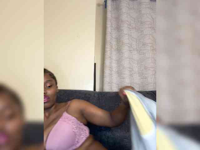 Curvy-maxy9 Curvy-maxy9