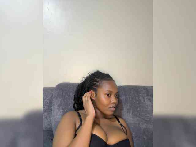 Busty-Princess1 webcam