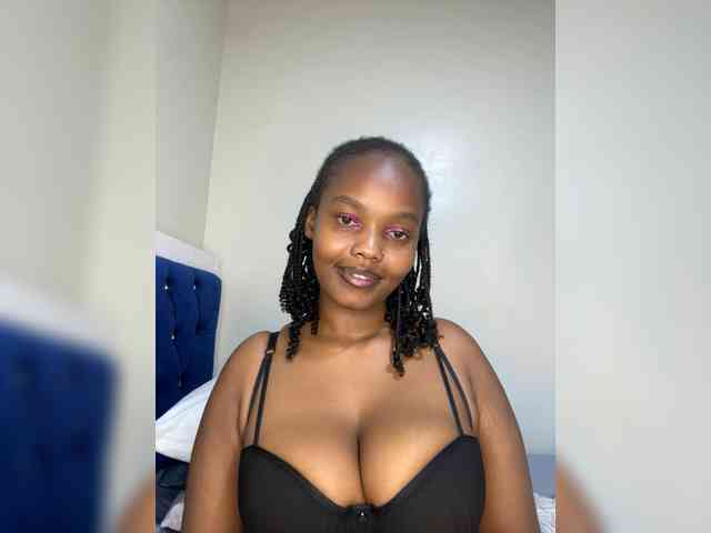 Belle-Busty1 webcam
