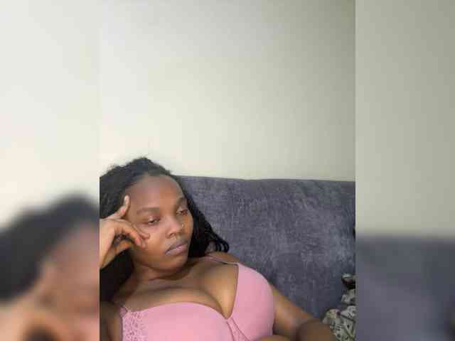 Busty-Princess1 webcam