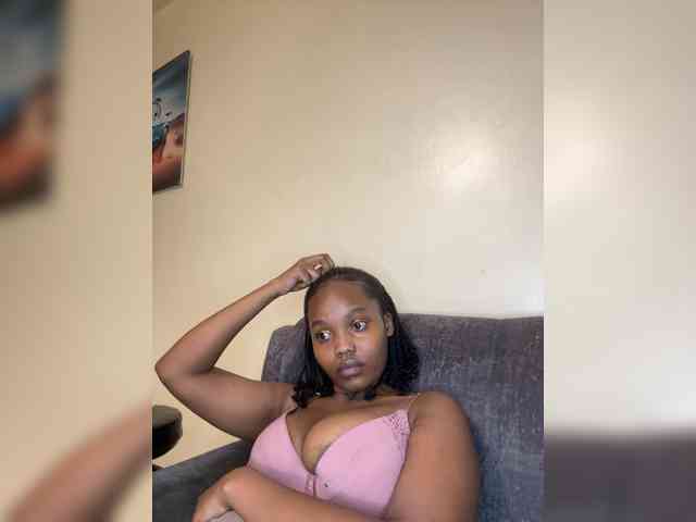 Busty-Princess1 webcam