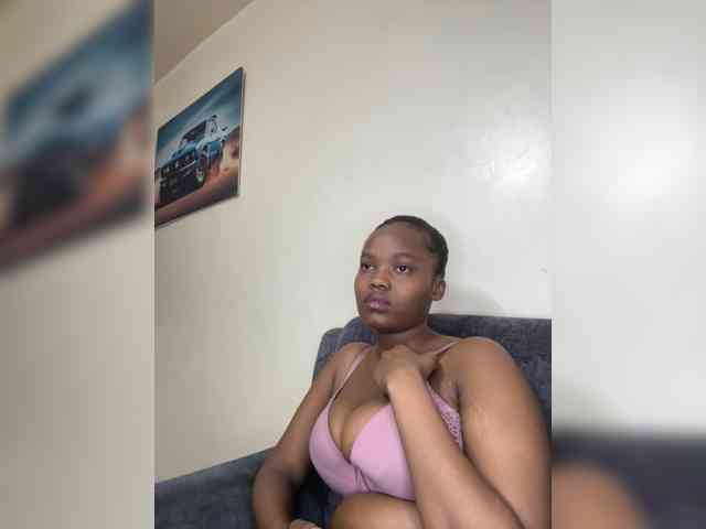Busty-Princess1 webcam