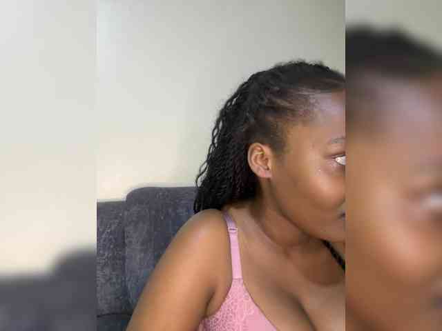 Busty-Princess1 webcam
