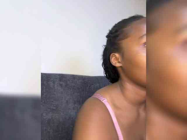 Busty-Princess1 webcam