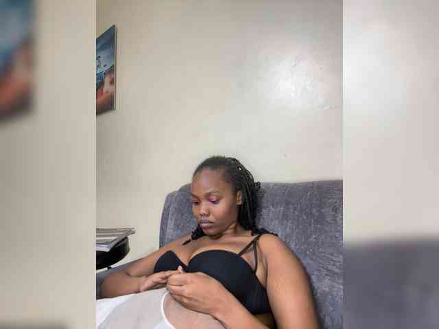 Busty-Princess1 webcam