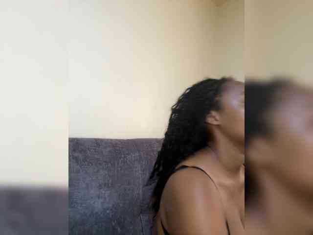 Busty-Princess1 webcam