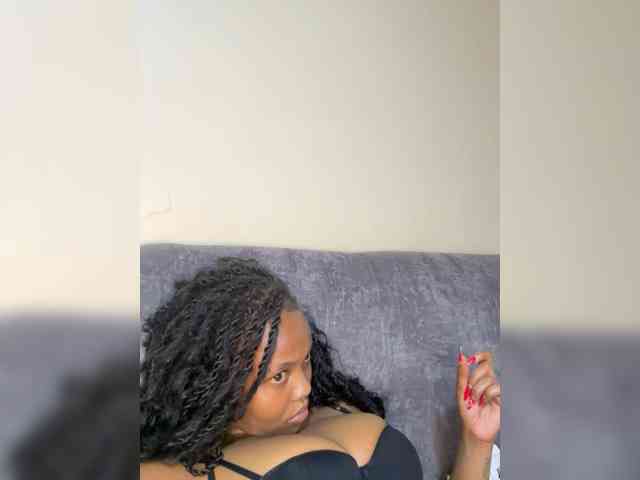 Curvy-maxy9 Curvy-maxy9