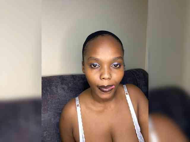 Busty-Princess1 webcam